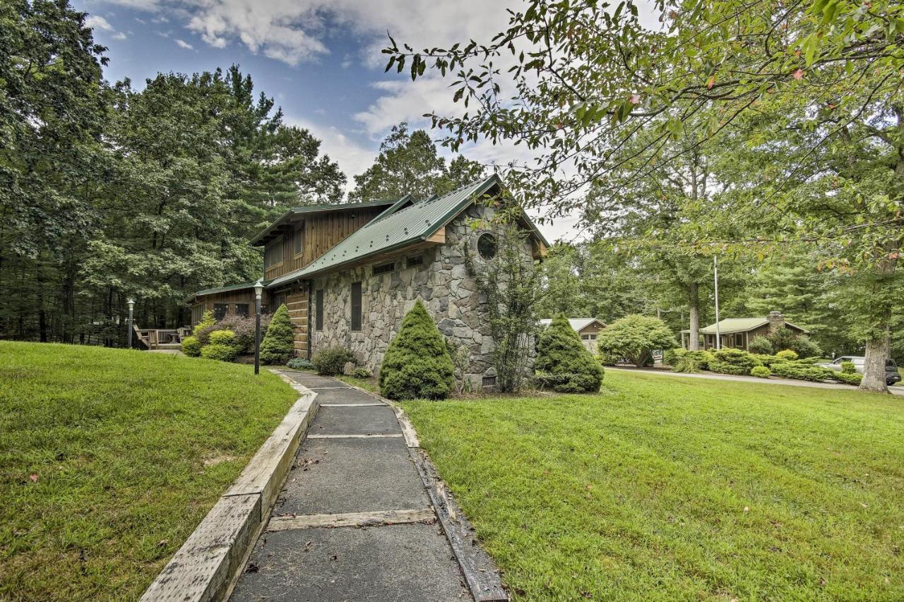 Creekside Berkeley Springs Cabin On 35 Acres! Экстерьер фото